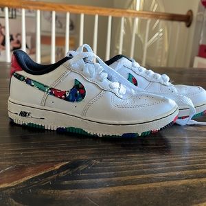 Boys Nike Crayola AF1’s